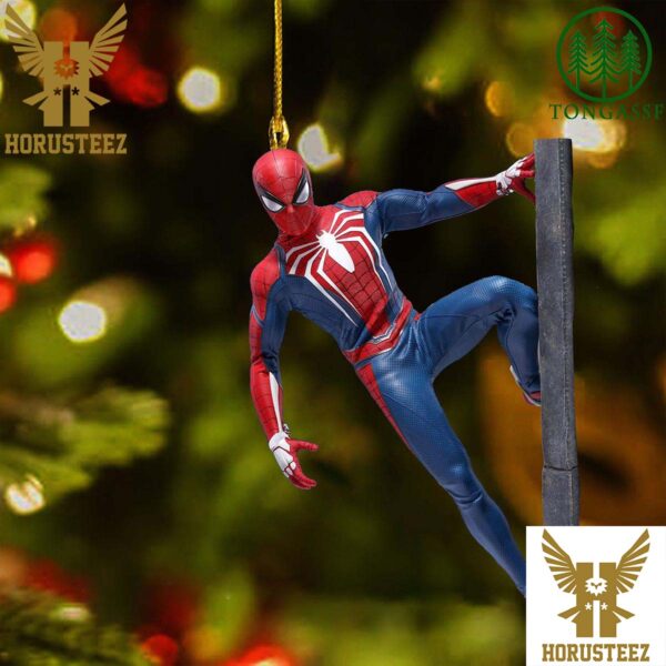 Spiderman Climbing Christmas Tree Decorations Ornament