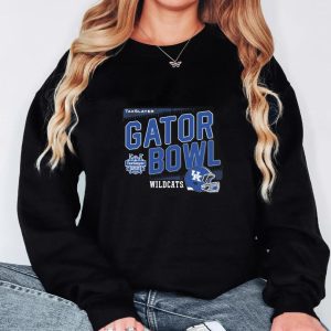 Official 2023 Taxslayer Gator Bowl Kentucky Wildcats Helmet Unisex T-Shirt