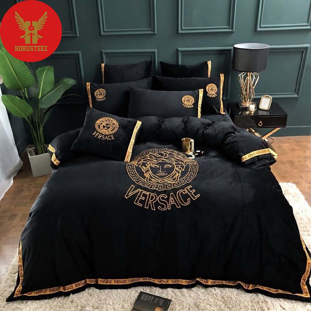 Gianni Versace Black Luxury Gold Pattern Brand High-End Home Decor Bedding Set