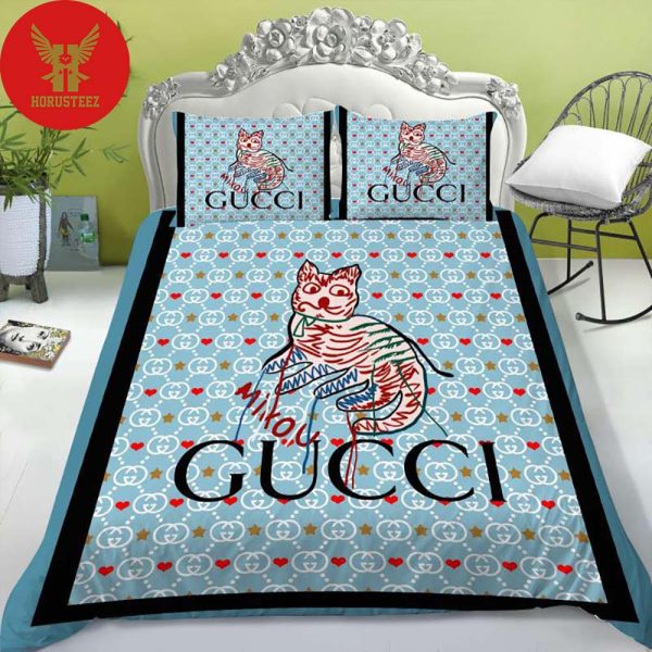 Gucci Art Cat Luxury Brand High-End Light Blue Background Bedding Set