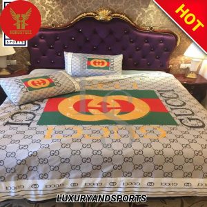 Gucci Golden Logo Luxury Brand Bedspread Duvet Bedding Set
