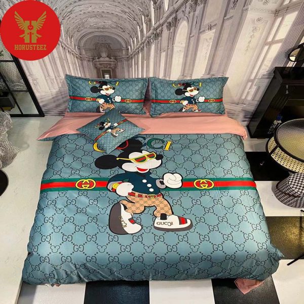 Gucci Mickey Mouse Fashion Luxury Brand Bedding Set