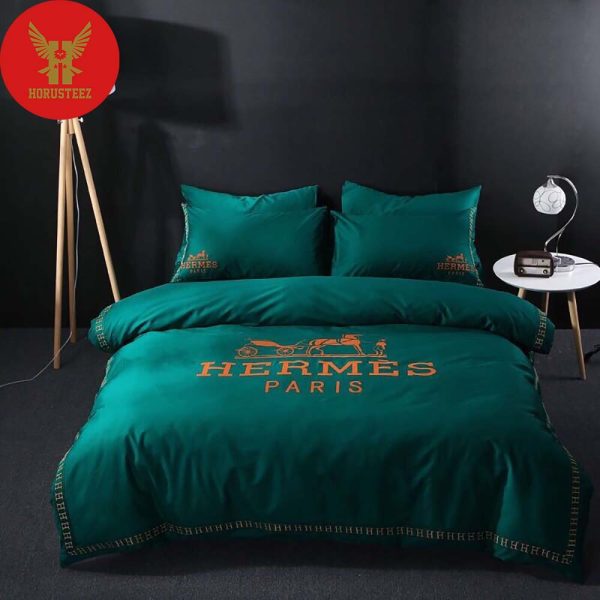 Hermes Paris Gold Logo Jade Background Luxury Brand Type Bedding Sets