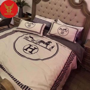Hermes White Luxury Brand Merchandise Bedding Set