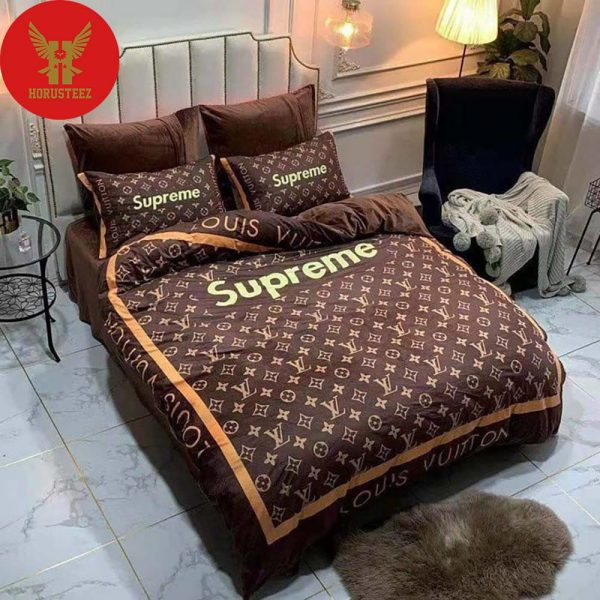 Louis Vuitton, Louis Vuitton Bedding Set Supreme Brown Fashion Luxury Brand Merchandise Bedding Set