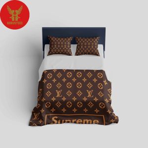 Louis Vuitton, Louis Vuitton Bedding Set Supreme Brown Logo Fashion Luxury Brand Merchandise Bedding Set
