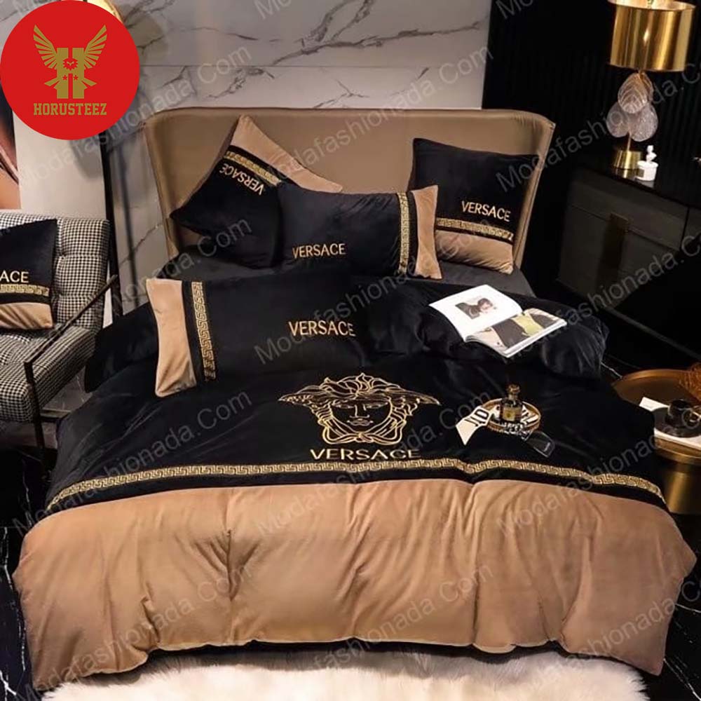 Luxury Versace Logo Brands Black And Gold Bedding Set