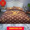 Louis Vuitton Gold Logo Pattern Black Duvet Cover Bedroom Sets Luxury Brand Bedding Bedding Sets
