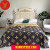Louis Vuitton Gold Logo Brown Pillow Duvet Cover Bedroom Sets Luxury Brand Bedding Bedding Sets
