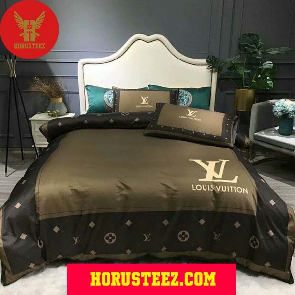 Louis Vuitton Logo Brown And Black Type Duvet Cover Louis Vuitton Bedroom Sets Luxury Brand Bedding Bedding Sets